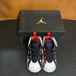 Jordon 7 Retro BT